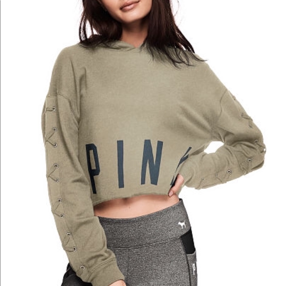 SOLDDDD Cropped victoria Secret hoodie